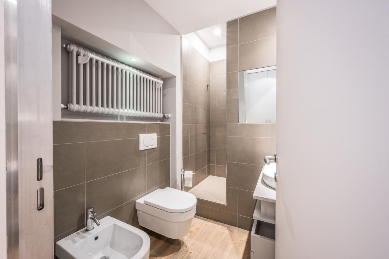 Ab Plus - Via Santo Stefano 74 Bologna Kültér fotó