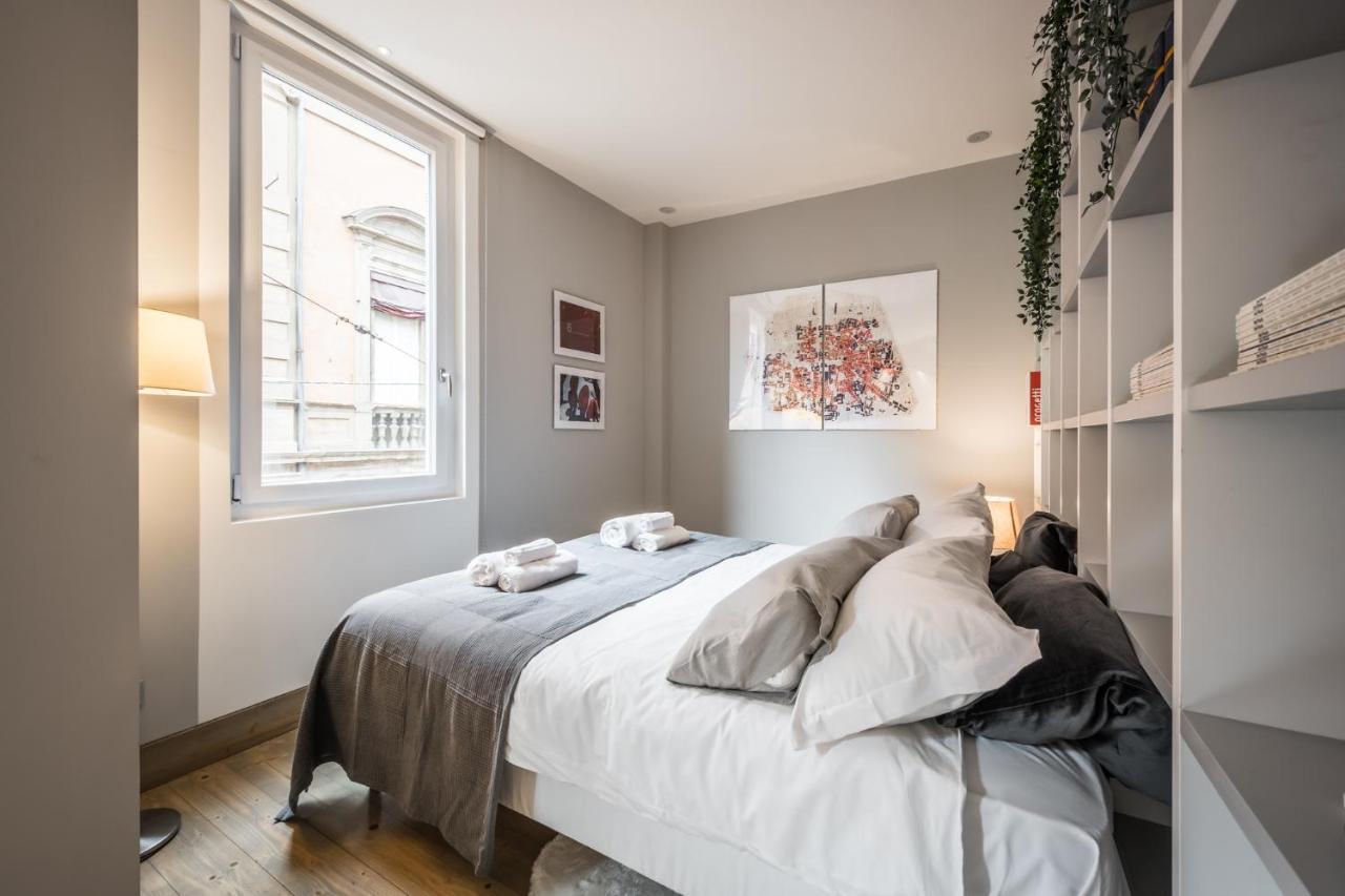 Ab Plus - Via Santo Stefano 74 Bologna Kültér fotó