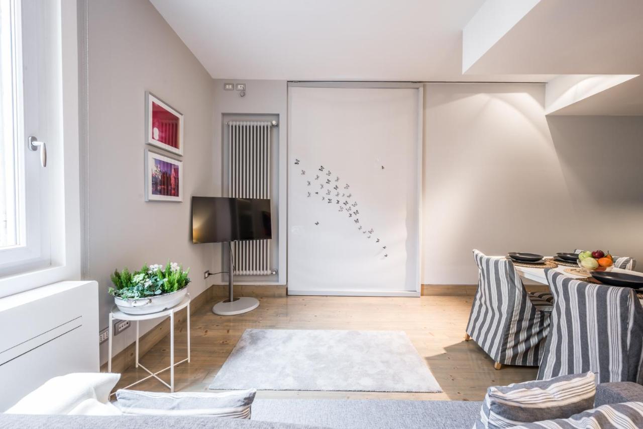 Ab Plus - Via Santo Stefano 74 Bologna Kültér fotó